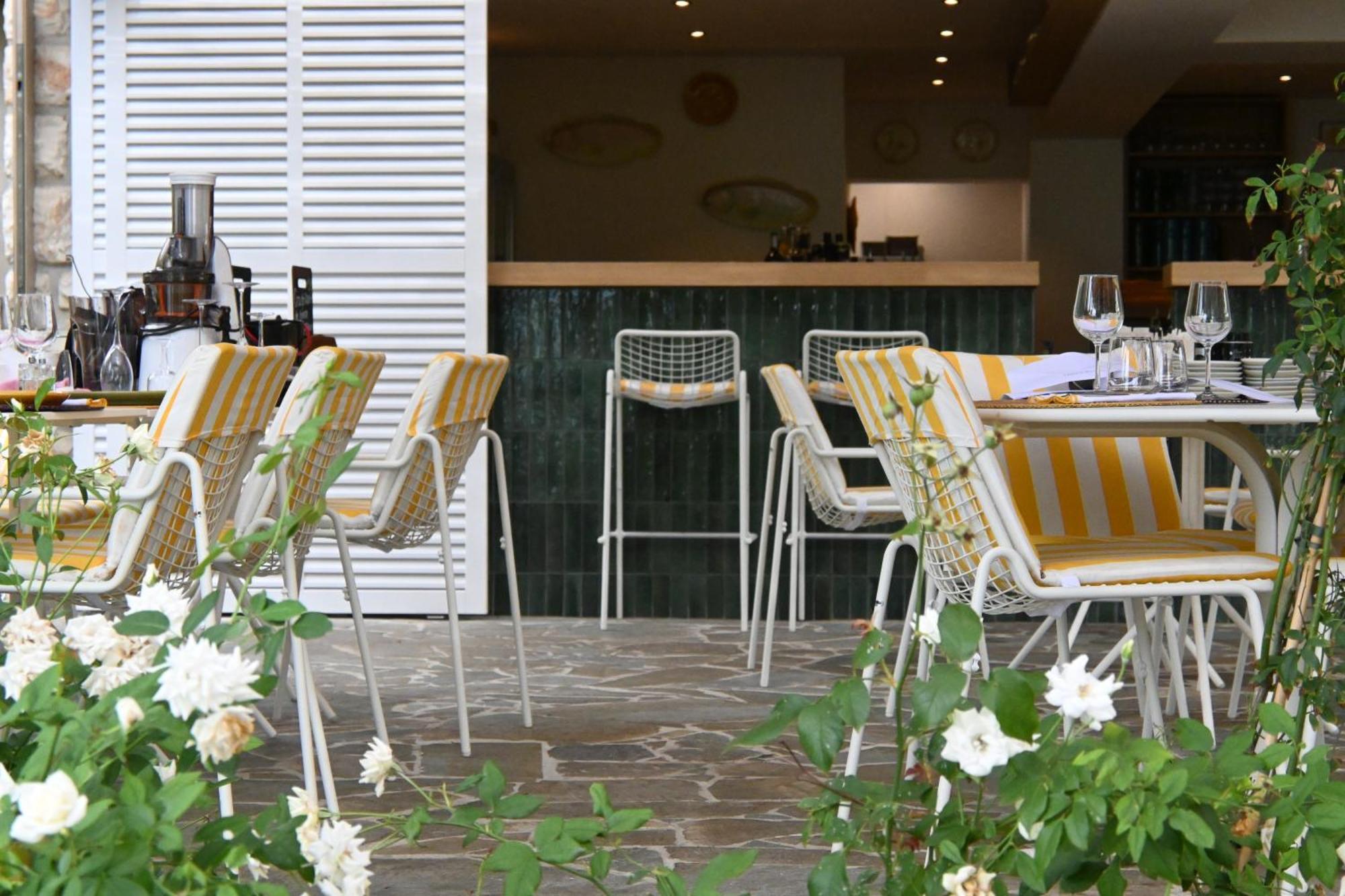 Parc Et Residence Le Provencal Hyeres Bagian luar foto
